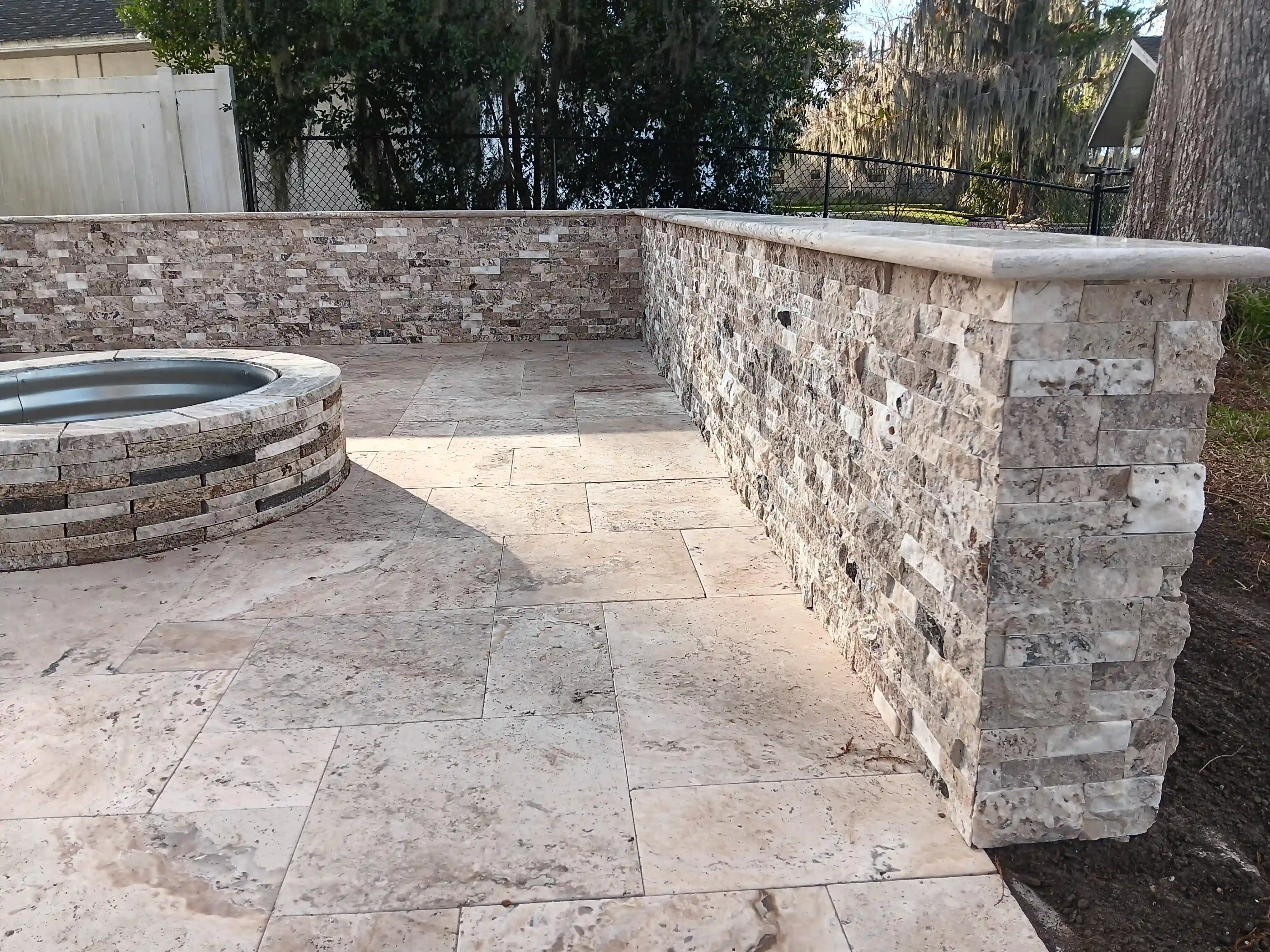 Natural stone wall